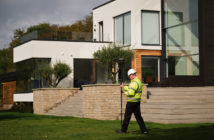 The Leica GS18 I GNSS RTK Rover enables point measurement from images